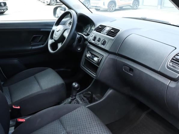 Skoda Fabia II Рестайлинг с пробегом 2012 года, цена 800 000 рублей, 130288 км, хэтчбек, Автокод Объявления