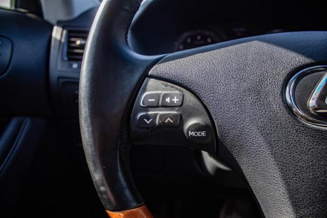 Lexus ES V с пробегом 2006 года, цена 1 079 000 рублей, 127848 км, седан, Автокод Объявления