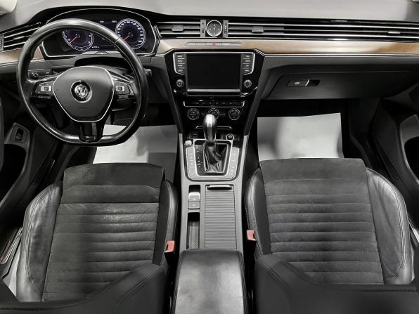Volkswagen Passat B8 с пробегом 2015 года, цена 1 440 000 рублей, 234429 км, седан, Автокод Объявления