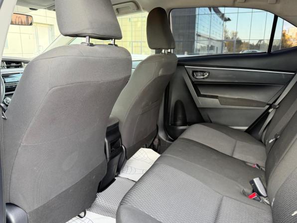 Toyota Corolla XI (E160 E170 E180) с пробегом 2013 года, цена 1 330 000 рублей, 128202 км, седан, Автокод Объявления