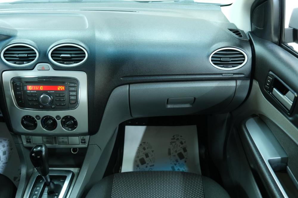 Ford Focus II Рестайлинг Омск  - изображение 16