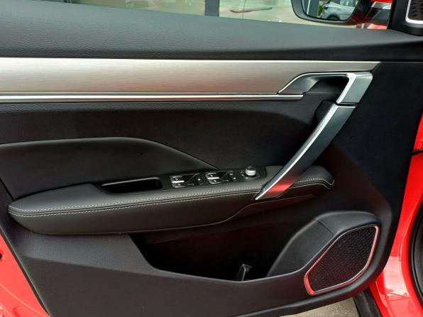 Geely Coolray I с пробегом 2023 года, цена 1 959 000 рублей, 15476 км, внедорожник, Автокод Объявления