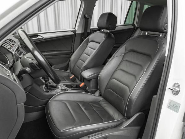 Volkswagen Tiguan II с пробегом 2018 года, цена 2 420 000 рублей, 157095 км, внедорожник, Автокод Объявления
