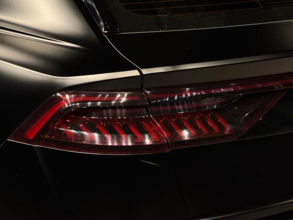 Audi Q8 I (4M) с пробегом 2018 года, цена 4 790 000 рублей, 128516 км, внедорожник, Автокод Объявления