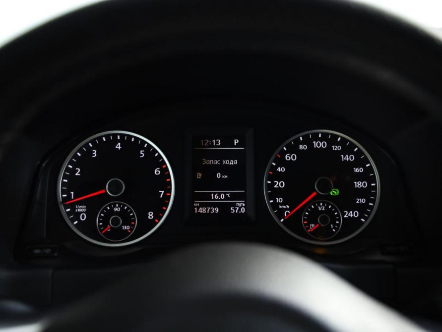 Volkswagen Tiguan I Рестайлинг Санкт-Петербург  - изображение 12