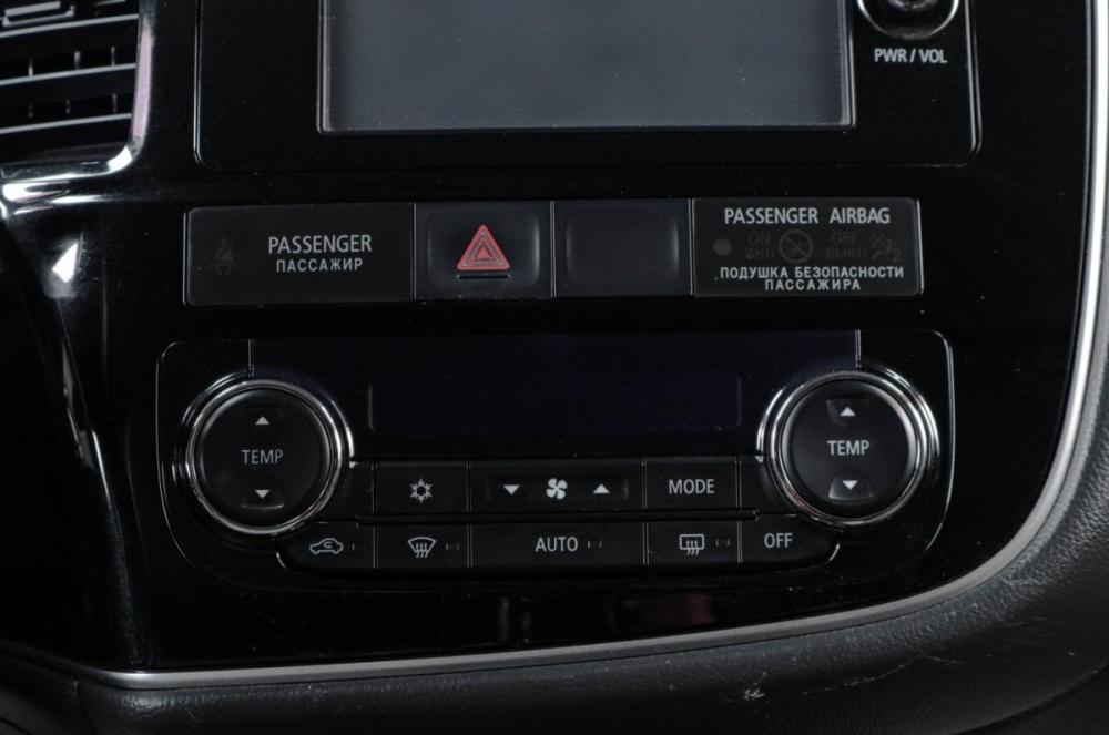 Mitsubishi Outlander III Рестайлинг 2 Челябинск  - изображение 16