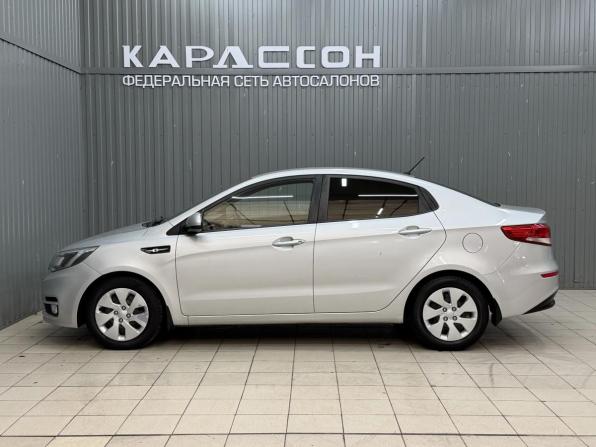 Kia Rio III Рестайлинг с пробегом 2016 года, цена 1 027 000 рублей, 165344 км, седан, Автокод Объявления