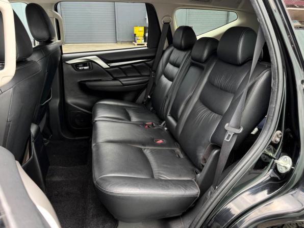 Mitsubishi Pajero Sport III с пробегом 2017 года, цена 2 349 000 рублей, 202579 км, внедорожник, Автокод Объявления