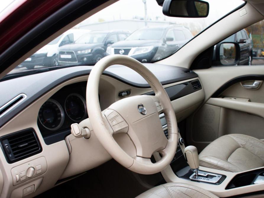 Volvo XC70 II Москва  - изображение 9