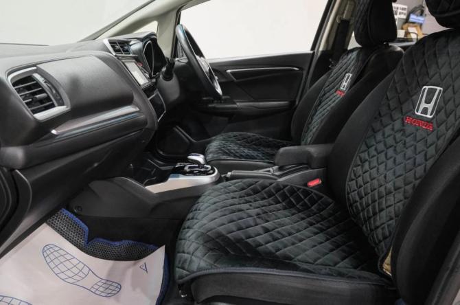 Honda Fit III с пробегом 2015 года, цена 999 000 рублей, 160000 км, хэтчбек, Автокод Объявления