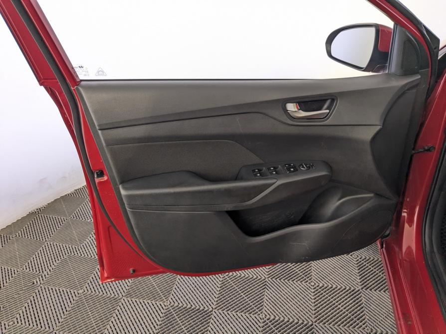 Hyundai Solaris II Москва  - изображение 19