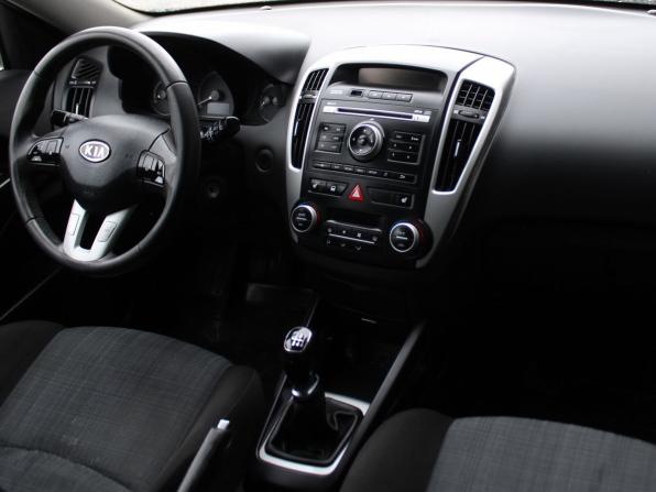 Kia Ceed I Рестайлинг с пробегом 2011 года, цена 619 000 рублей, 240670 км, универсал, Автокод Объявления