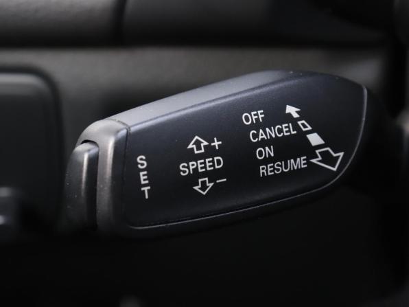 Audi A6 IV (C7) Рестайлинг с пробегом 2015 года, цена 1 640 000 рублей, 279392 км, седан, Автокод Объявления