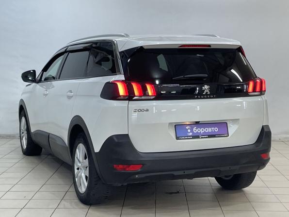 Peugeot 5008 II с пробегом 2018 года, цена 1 699 000 рублей, 211286 км, внедорожник, Автокод Объявления
