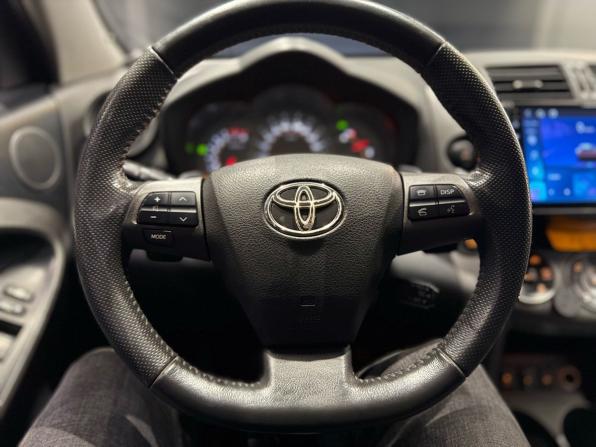 Toyota RAV4 III (XA30) Рестайлинг с пробегом 2012 года, цена 1 500 000 рублей, 270000 км, внедорожник, Автокод Объявления