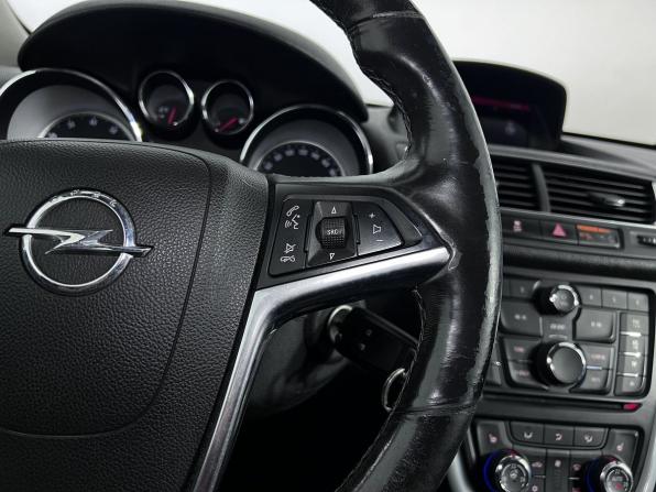 Opel Mokka I с пробегом 2014 года, цена 1 100 000 рублей, 177000 км, внедорожник, Автокод Объявления