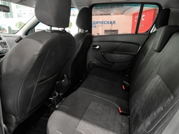 Renault Sandero II с пробегом 2016 года, цена 750 000 рублей, 194076 км, хэтчбек, Автокод Объявления