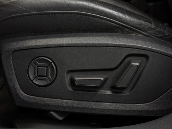 Audi A6 V (C8) с пробегом 2018 года, цена 3 480 000 рублей, 122223 км, седан, Автокод Объявления