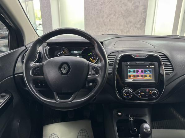 Renault Kaptur I с пробегом 2016 года, цена 1 675 000 рублей, 98124 км, внедорожник, Автокод Объявления