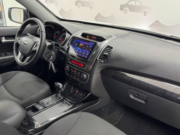 Kia Sorento II Рестайлинг с пробегом 2016 года, цена 2 075 000 рублей, 93372 км, внедорожник, Автокод Объявления