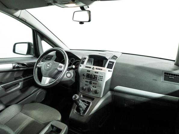 Opel Zafira B Рестайлинг с пробегом 2014 года, цена 720 000 рублей, 128870 км, компактвэн, Автокод Объявления