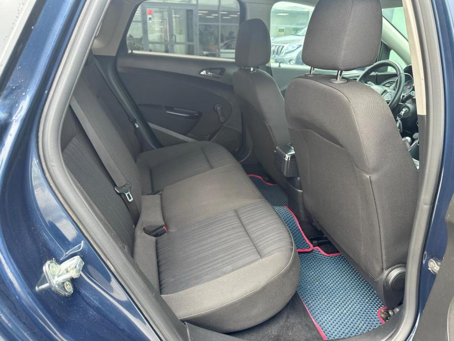 Opel Astra J Екатеринбург  - изображение 8