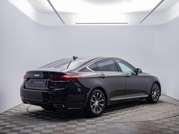 Hyundai Genesis II с пробегом 2014 года, цена 1 477 000 рублей, 285338 км, седан, Автокод Объявления