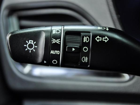 Hyundai Solaris II Рестайлинг с пробегом 2021 года, цена 1 785 000 рублей, 66000 км, седан, Автокод Объявления