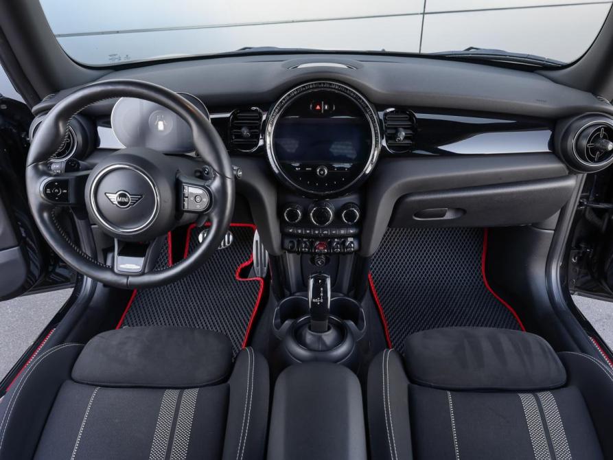 Mini Hatch III (F55/F56) Рестайлинг 2 Москва  - изображение 13