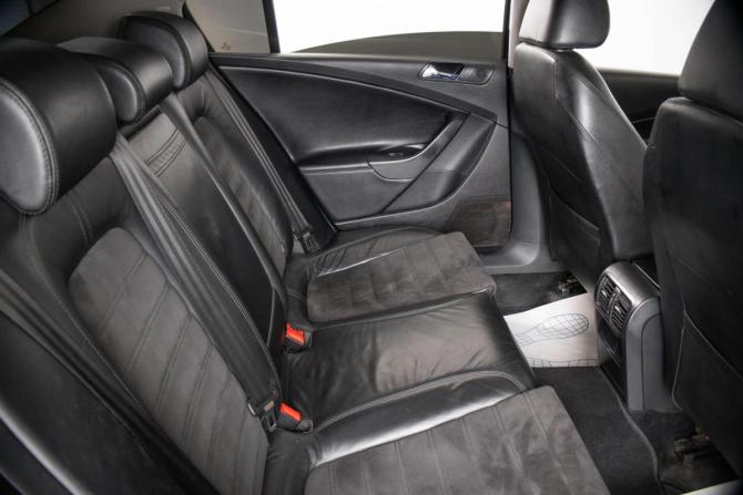 Volkswagen Passat B6 с пробегом 2006 года, цена 749 000 рублей, 275489 км, седан, Автокод Объявления