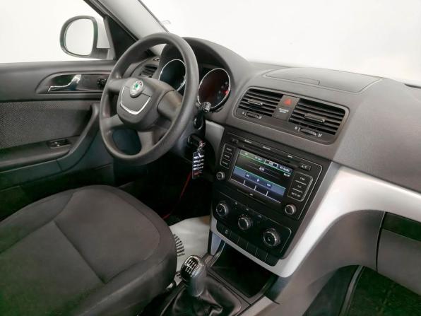 Skoda Yeti I с пробегом 2011 года, цена 590 000 рублей, 228795 км, внедорожник, Автокод Объявления