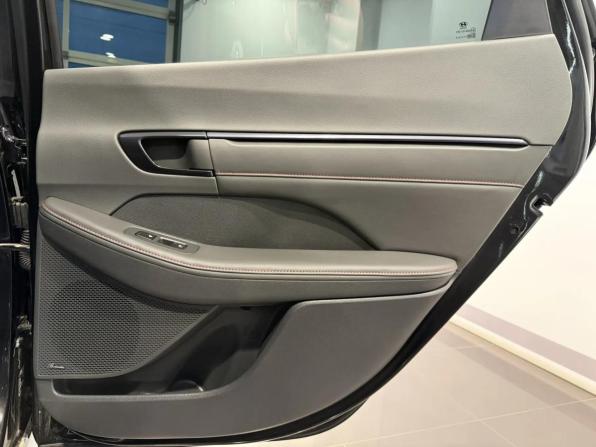 Hyundai Sonata VIII (DN8) Рестайлинг с пробегом 2024 года, цена 3 640 000 рублей, 91488 км, седан, Автокод Объявления