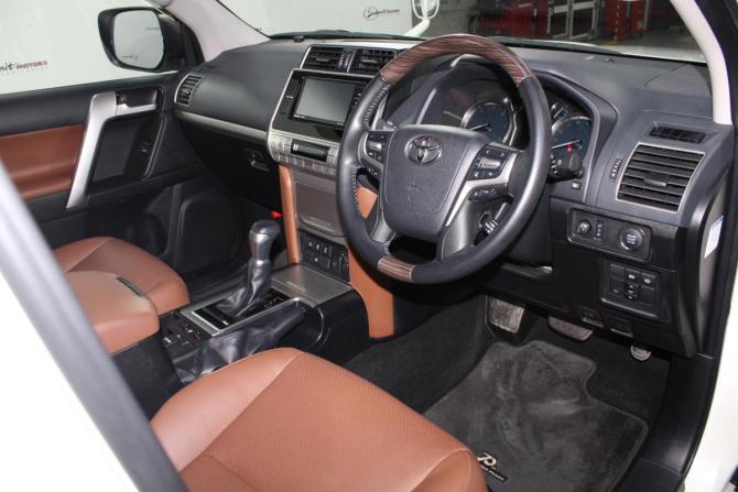 Toyota Land Cruiser Prado 150 Series Рестайлинг 3 с пробегом 2022 года, цена 6 400 000 рублей, 28667 км, внедорожник, Автокод Объявления