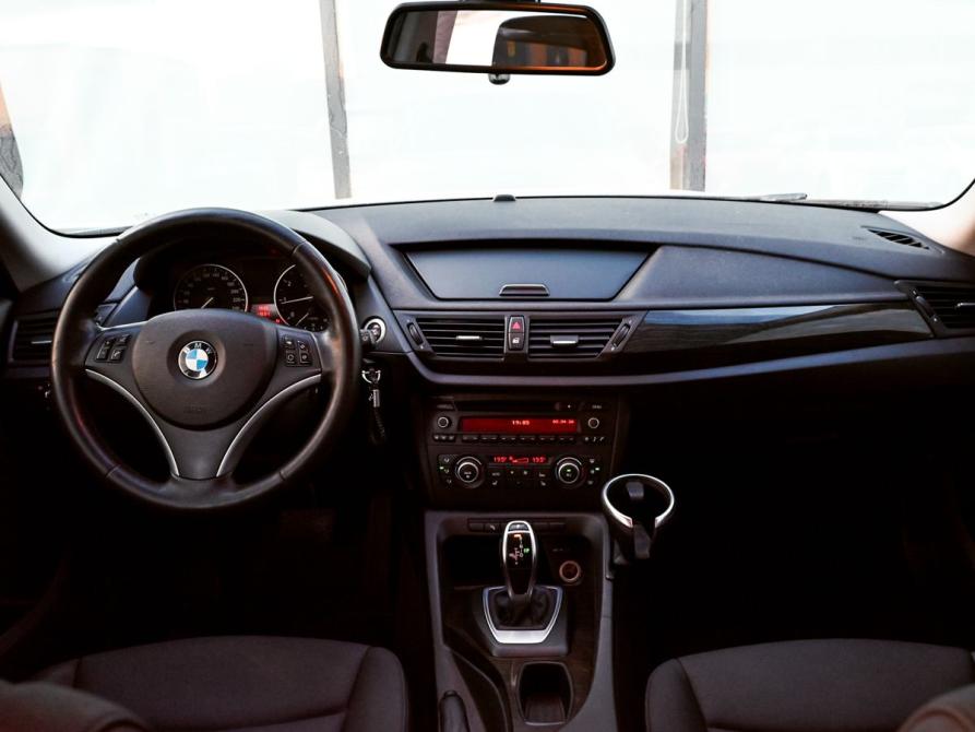 BMW X1 I (E84) Рестайлинг Екатеринбург  - изображение 18
