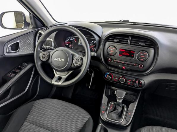 Kia Soul III с пробегом 2022 года, цена 2 140 000 рублей, 65135 км, хэтчбек, Автокод Объявления