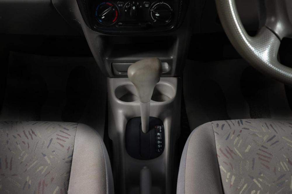Mazda Demio I (DW) Новосибирск  - изображение 13