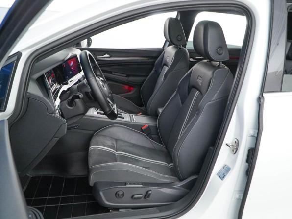 Volkswagen Golf VIII с пробегом 2021 года, цена 2 829 444 рубля, 85600 км, хэтчбек, Автокод Объявления