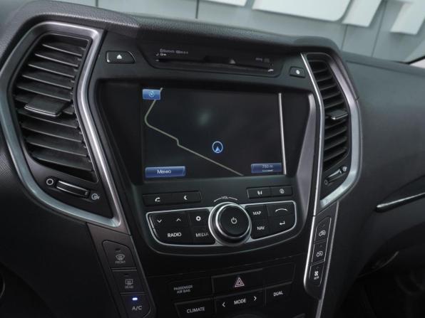 Hyundai Santa Fe III с пробегом 2013 года, цена 1 800 000 рублей, 141256 км, внедорожник, Автокод Объявления