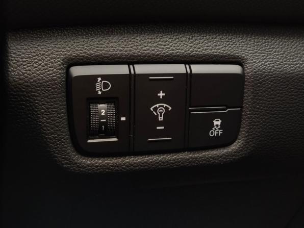 Hyundai Creta I с пробегом 2018 года, цена 1 607 000 рублей, 76447 км, внедорожник, Автокод Объявления