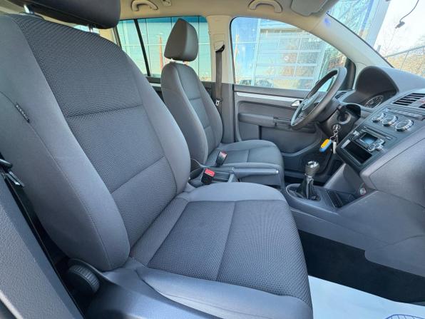 Volkswagen Touran I Рестайлинг 2 с пробегом 2013 года, цена 1 020 000 рублей, 204794 км, компактвэн, Автокод Объявления