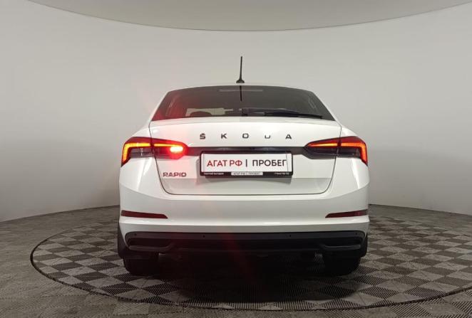 Skoda Rapid I Рестайлинг с пробегом 2020 года, цена 1 630 000 рублей, 147827 км, лифтбек, Автокод Объявления