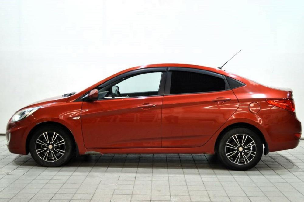 Hyundai Solaris I Сургут  - изображение 8