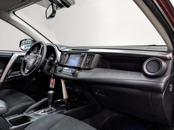 Toyota RAV4 IV (XA40) Рестайлинг с пробегом 2017 года, цена 2 150 000 рублей, 146082 км, внедорожник, Автокод Объявления