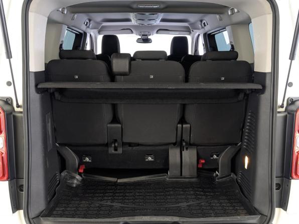 Peugeot Traveller I с пробегом 2019 года, цена 2 895 000 рублей, 42225 км, минивэн, Автокод Объявления