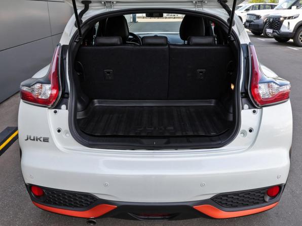 Nissan Juke I Рестайлинг с пробегом 2018 года, цена 1 749 000 рублей, 43705 км, внедорожник, Автокод Объявления