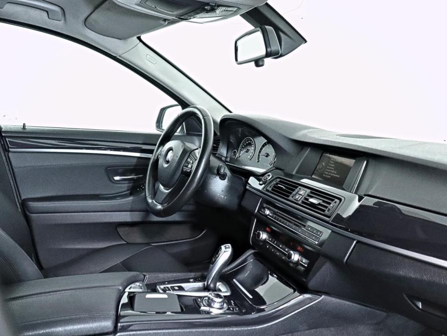 BMW 5 серии VI (F10/F11/F07) Рестайлинг Санкт-Петербург  - изображение 15