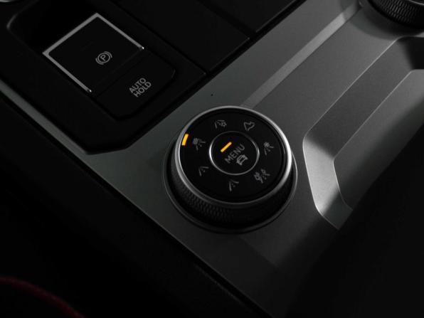 Volkswagen Touareg III с пробегом 2019 года, цена 5 430 000 рублей, 84060 км, внедорожник, Автокод Объявления