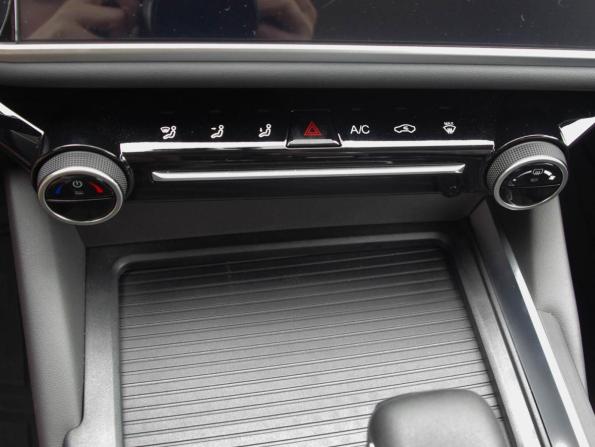 Omoda S5 с пробегом 2024 года, цена 2 250 000 рублей, 348 км, седан, Автокод Объявления
