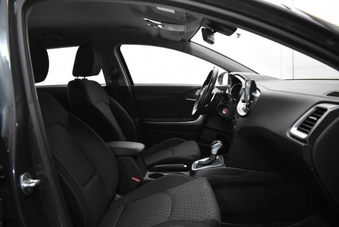 Kia Ceed III с пробегом 2021 года, цена 1 820 000 рублей, 126325 км, универсал, Автокод Объявления