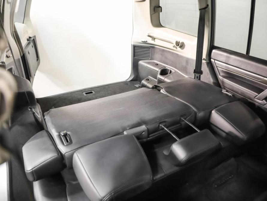 Mitsubishi Pajero IV Рестайлинг 1 Санкт-Петербург  - изображение 25